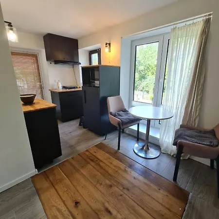Appartamento Airport Private Apartment, Advance Registration, No Reception, Self Check-in, Calm Environment, Non-smoking Guests