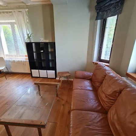 Airport Private Apartment, Advance Registration, No Reception, Self Check-in, Calm Environment, Non-smoking Guests Apartment *