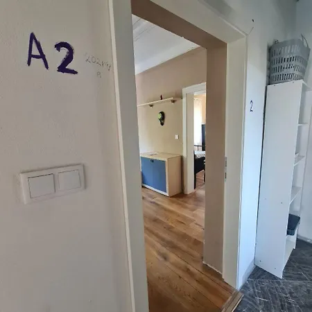 Airport Private Apartment, Advance Registration, No Reception, Self Check-in, Calm Environment, Non-smoking Guests *