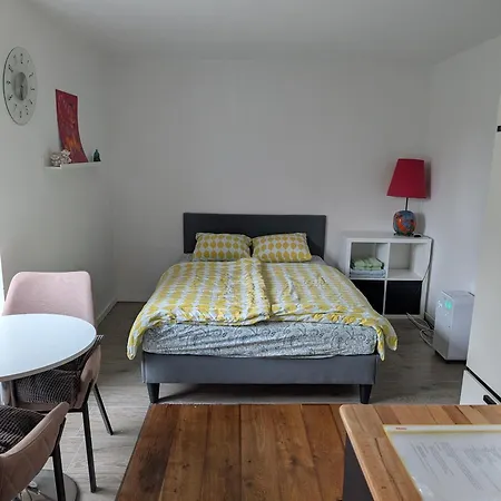 Apartment Airport Private Apartment, Advance Registration, No Reception, Self Check-in, Calm Environment, Non-smoking Guests *