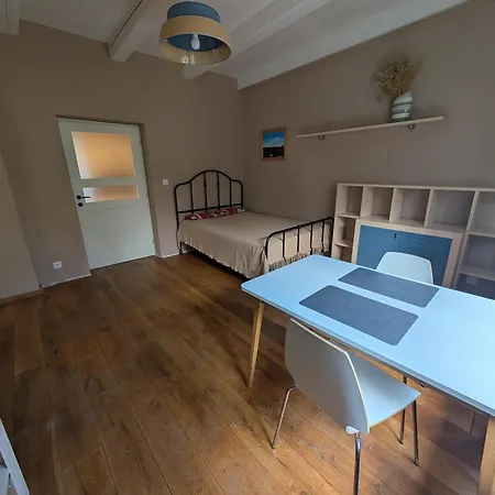 Apartment Airport Private Apartment, Advance Registration, No Reception, Self Check-in, Calm Environment, Non-smoking Guests *