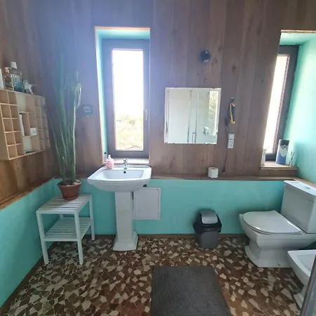 Airport Private Apartment, Advance Registration, No Reception, Self Check-in, Calm Environment, Non-smoking Guests Apartment Tuchomerice