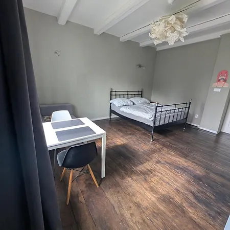 Airport Private Apartment, Advance Registration, No Reception, Self Check-in, Calm Environment, Non-smoking Guests