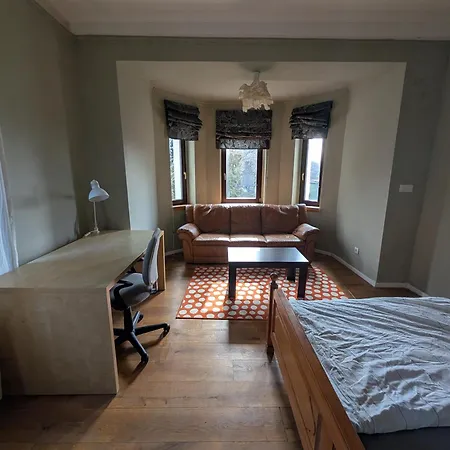 Airport Private Apartment, Advance Registration, No Reception, Self Check-in, Calm Environment, Non-smoking Guests *