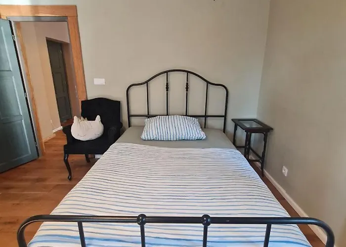 Airport Private Apartment, Advance Registration, No Reception, Self Check-in, Calm Environment, Non-smoking Guests Appartement Tuchomerice