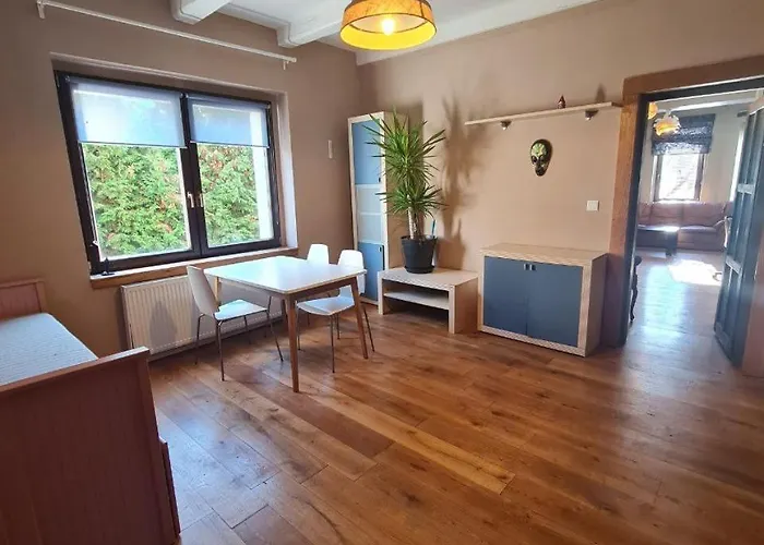 Apartmán Airport Private Apartment, Advance Registration, No Reception, Self Check-in, Calm Environment, Non-smoking Guests *