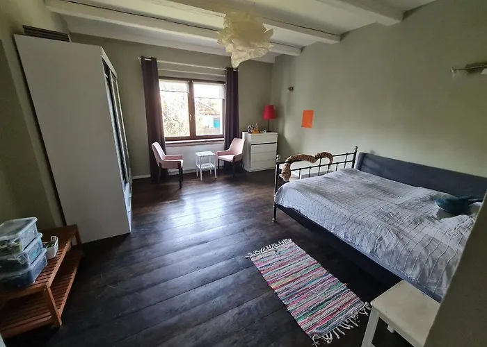 Apartmán Airport Private Apartment, Advance Registration, No Reception, Self Check-in, Calm Environment, Non-smoking Guests