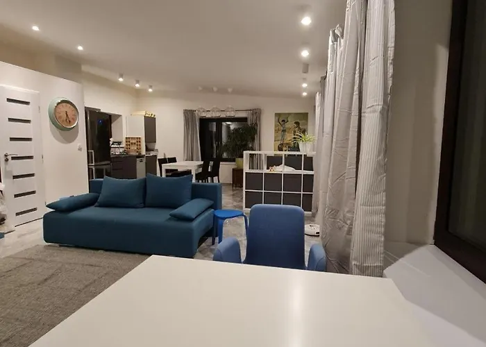 Appartement Airport Private Apartment, Advance Registration, No Reception, Self Check-in, Calm Environment, Non-smoking Guests Tuchomerice