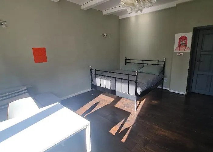 Appartement Airport Private Apartment, Advance Registration, No Reception, Self Check-in, Calm Environment, Non-smoking Guests